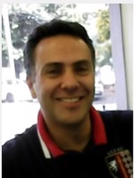 Maurício de Oliveira - Escritor, Músico e Poeta